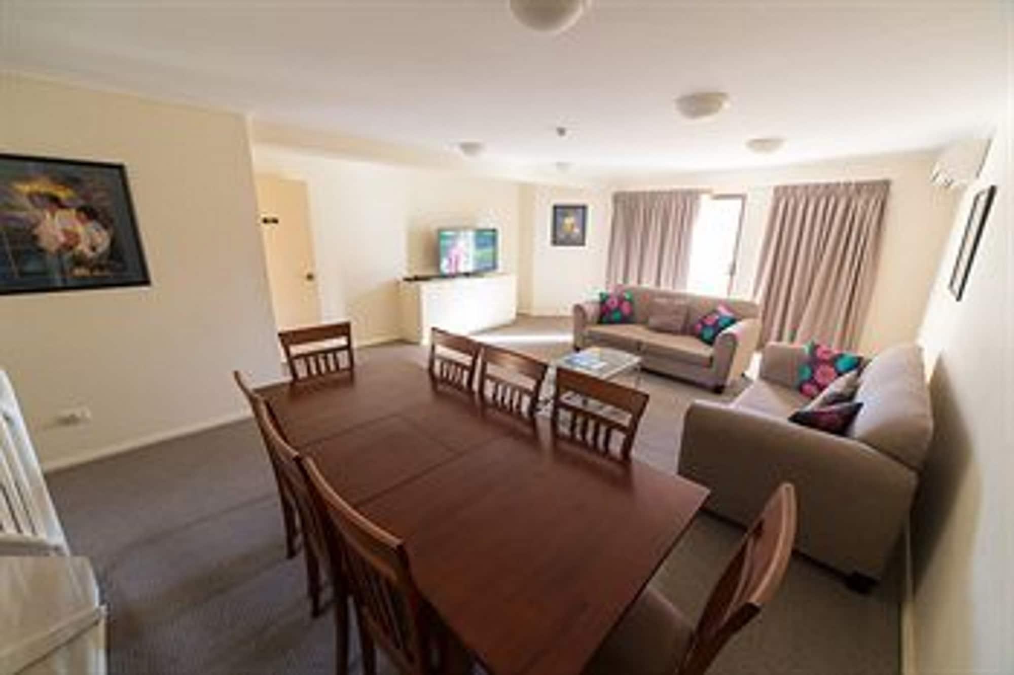 Peninsula Nelson Bay Motel And Serviced Apartments Экстерьер фото