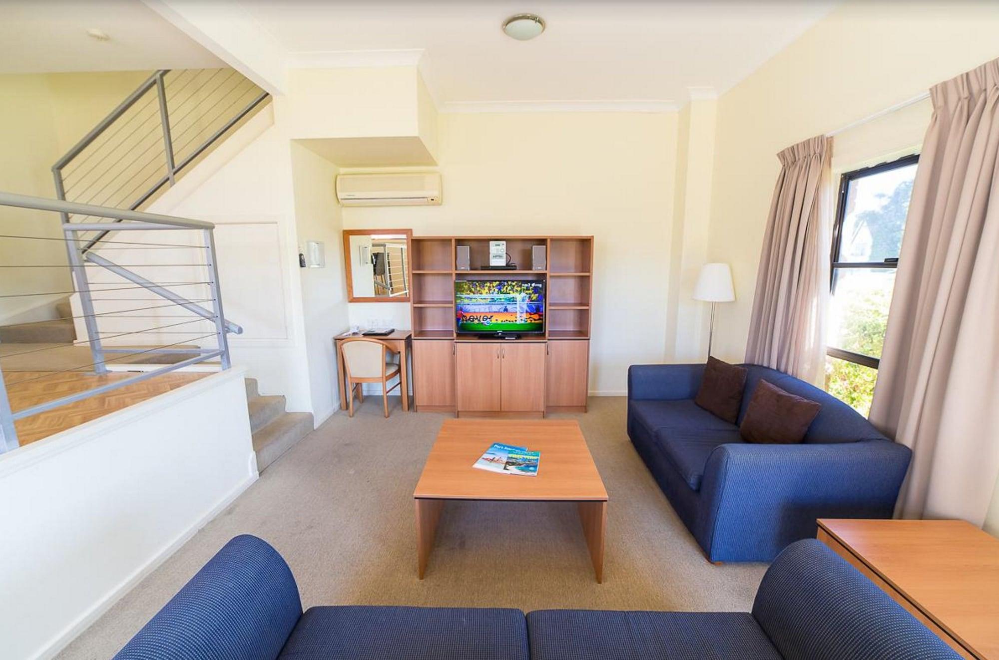 Peninsula Nelson Bay Motel And Serviced Apartments Экстерьер фото