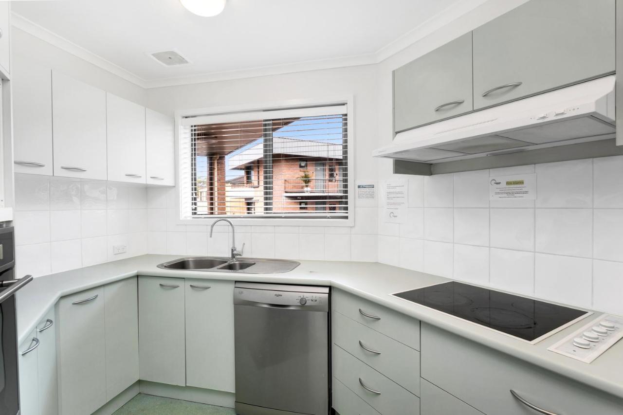 Peninsula Nelson Bay Motel And Serviced Apartments Экстерьер фото