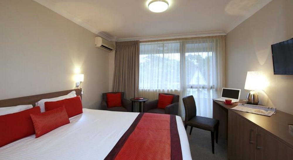 Peninsula Nelson Bay Motel And Serviced Apartments Экстерьер фото